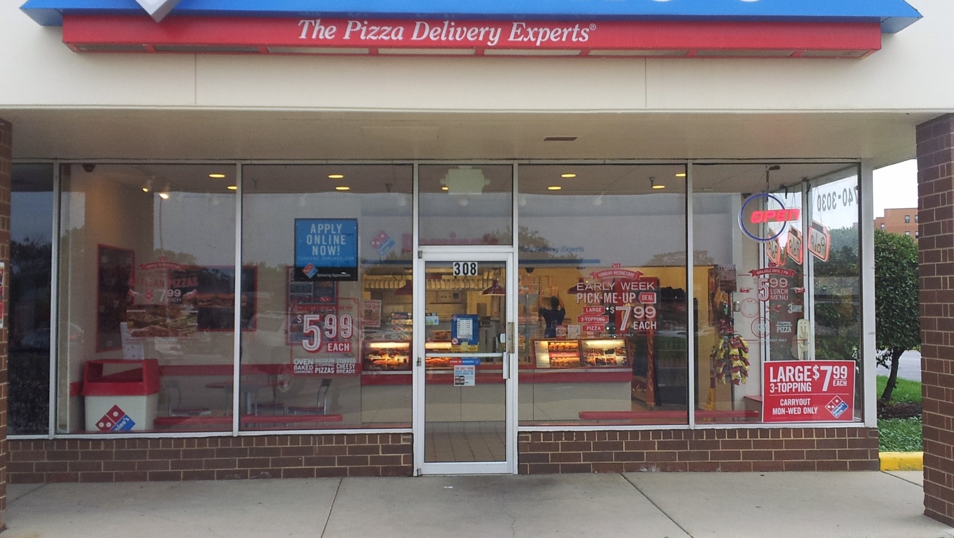 Louisville commercial storefront with professionally cleaned windows